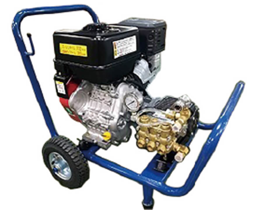 人気定番低価（ツルミ）HPJ-5ESM　 セル付きエンジン高圧洗浄機防音　ガン・高圧ホース・給排水ホースセット。到着即日使用可能 高圧洗浄機